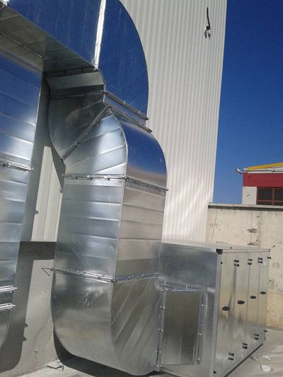 Dış cephe havalandırma kanalı montajı ve özel sac kanal imalatı.